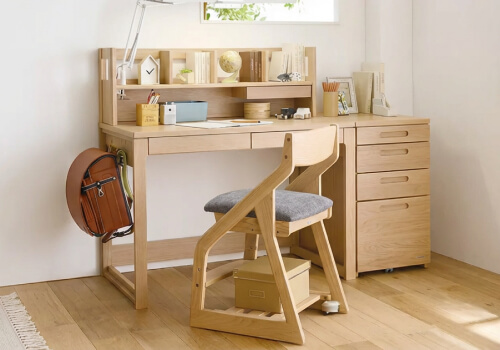 コイズミ 木製学習机セット 本棚 ライト付き【受け渡し限定】 コイズミ 木製学習机セット 本棚 ライト付き【受け渡し限定】 コイズミ